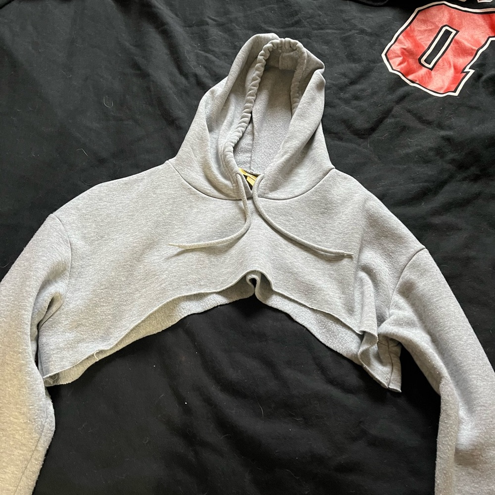 Crop sweater